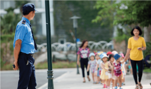 dịch vụ bảo vệ trường học