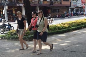 biện pháp giúp du khách phòng tránh cướp giật