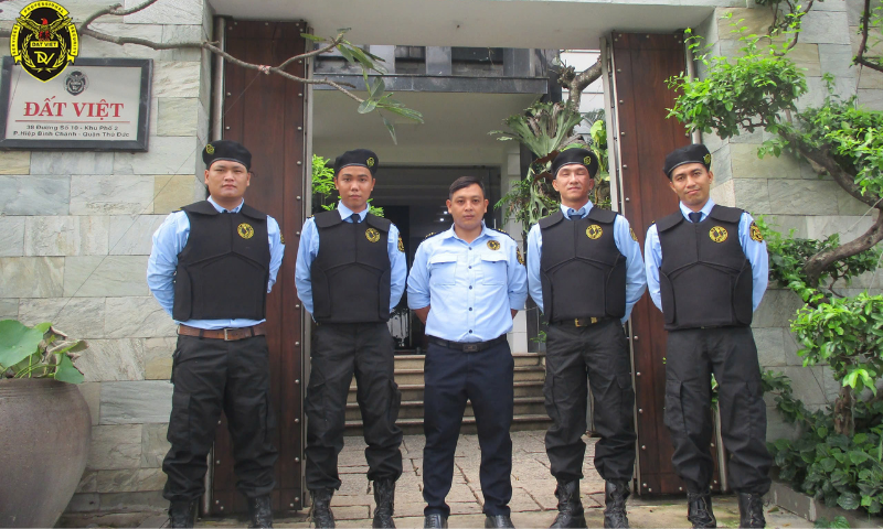 Dịch vụ bảo vệ sự kiện là giải pháp an ninh được thiết kế nhằm đảm bảo trật tự, an toàn cho người tham dự và tài sản trong suốt quá trình tổ chức sự kiện