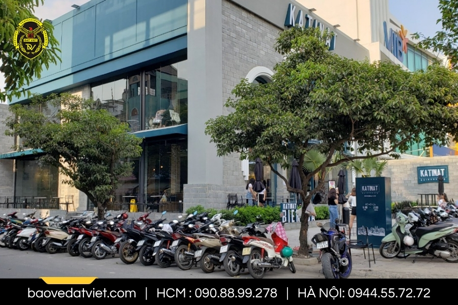 Đội ngũ chuyên môn tại Bảo vệ Đất việt sẽ tiến hành khảo sát thực tế khu vực giữ xe để lập kế hoạch phù hợp