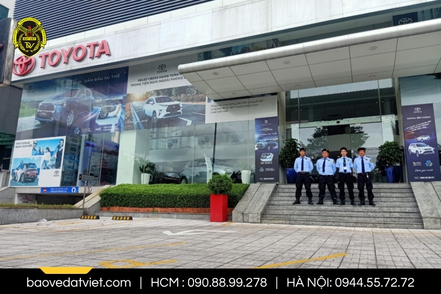 Bảo vệ Đất Việt là công ty cung cấp dịch vụ bảo vệ showroom ô tô uy tín và chuyên nghiệp